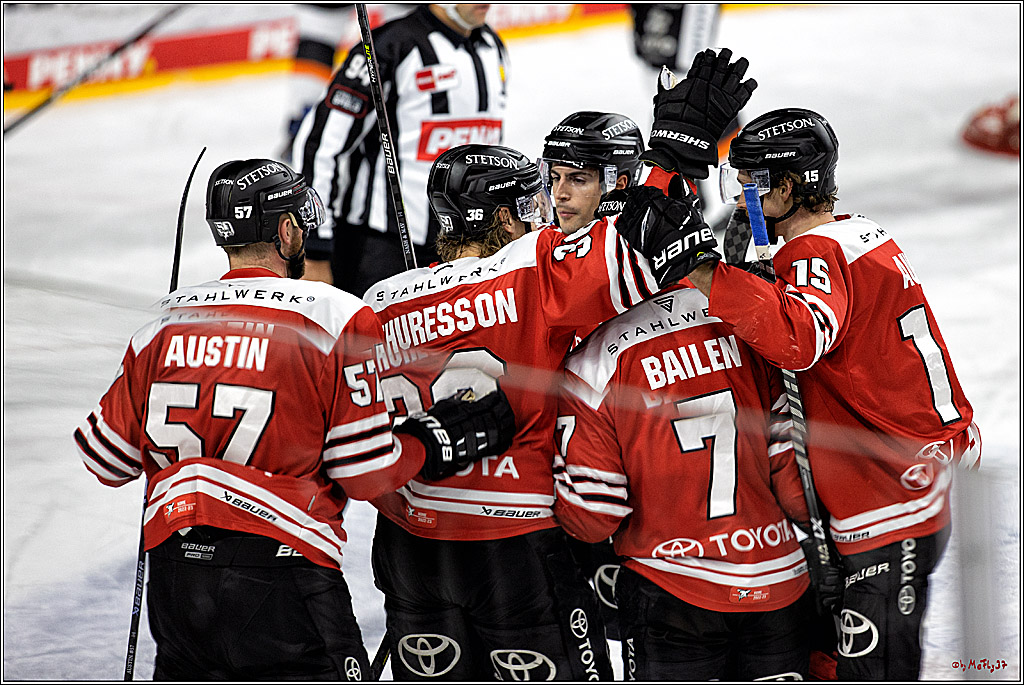PENNY DEL;  Kölner Haie - Löwen Frankfurt; Köln, 01.12.2022